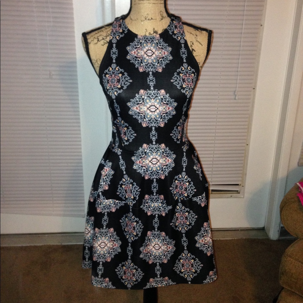 Patterned dress